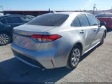 Toyota Corolla Le JTDEPMAE4NJ229267 снимка