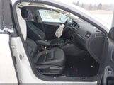 Volkswagen Jetta 2.0L Tdi Se 3VWLA7AJ5FM292130 photo