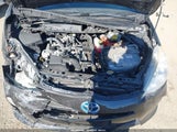 Toyota Prius C Two JTDKDTB37D1530021 снимка