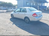 Nissan Versa 1.8S 3N1BC11E19L437668 снимка