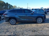 Toyota Highlander Hybrid Platinum 5TDEBRCH8SS663497 photo