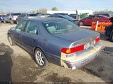 Toyota Camry Le V6 4T1BF22K1YU100626 снимка
