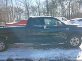 Toyota Tundra Grade 5.7L V8 5TFCY5F12AX010492 снимка