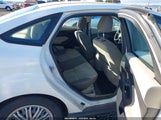 Ford Focus Se 1FAHP3F21CL151057 снимка