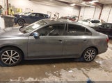 Volkswagen Jetta 1.4T Se/1.4T Wolfsburg Edition 3VWDB7AJ6JM233081 снимка