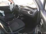 Jeep Renegade Sport Fwd ZACCJAAB2HPF50421 photo