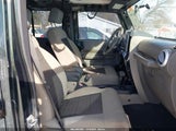 Jeep Wrangler Unlimited Sahara 1J4BA5H11AL215557 fotografie