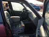 Ford Explorer 1FMDU34X5SUA25630 fotografie