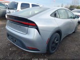 Toyota Prius Le JTDACAAU3S3054560 снимка