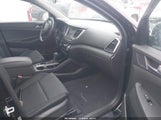 Hyundai Tucson Se KM8J3CA48GU214411 снимка