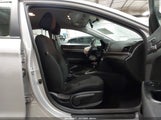 Hyundai Elantra Se 5NPD74LF8KH449890 снимка