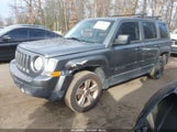 Jeep Patriot Latitude 1C4NJRFBXCD506982 снимка