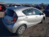 Toyota Prius C Two JTDKDTB38G1123619 снимка
