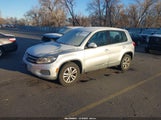 Volkswagen Tiguan S WVGBV3AX6DW569277 fotografie