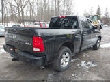Ram  Express 4X4 6'4 Box 1C6RR7FG3HS827900 fotografie