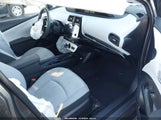 Toyota Prius Two JTDKBRFU0G3022607 снимка