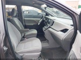 Toyota Sienna L 5TDZZ3DC0LS056010 снимка