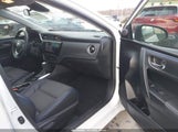 Toyota Corolla Se 5YFBURHE5HP587315 снимка