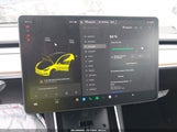 Tesla Model 3 Standard Range Plus Rear-Wheel Drive/Standard Range Rear-Wheel Drive 5YJ3E1EA2LF644160 fotografie