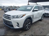 Toyota Highlander Limited Platinum 5TDDZRFH0JS813488 снимка