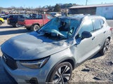 Volvo Xc40 B5 Plus Dark Theme YV4L12UC6S2492483 fotografie