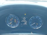 Toyota Corolla Le 5YFBURHE5JP852899 снимка