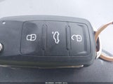 Volkswagen Beetle Turbo 3VWV67AT1DM602489 снимка
