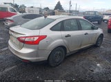 Ford Focus S 1FADP3E27DL277800 снимка