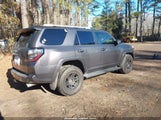 Toyota 4Runner Limited/Sr5/Sr5 Premium JTEZU5JR2G5128559 fotografie