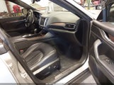 Maserati Levante ZN661XUA3HX215943 снимка