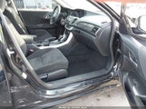 Honda Accord Lx 1HGCR2F37DA267704 снимка