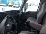 International Mv 3HAEUMML6NL337543 снимка