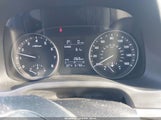 Hyundai Elantra Se KMHD84LF4HU426002 photo