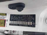 Toyota Corolla Le 2T1BURHE9JC072730 снимка
