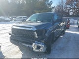 Toyota Tundra Sr5 5.7L V8 5TFDW5F12KX867987 снимка