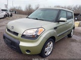 Kia Soul + KNDJT2A21B7228557 снимка