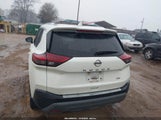 Nissan Rogue Sv Fwd 5N1AT3BA8MC823732 fotografie