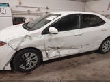 Toyota Corolla Le 5YFBURHE6JP818230 снимка