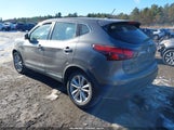 Nissan Rogue Sport S JN1BJ1CR2KW625086 photo