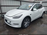 Tesla Model Y Awd/Long Range Dual Motor All-Wheel Drive 7SAYGDEE5PF708429 fotografie