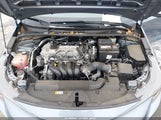 Toyota Corolla Le JTDEPRAE4LJ092065 снимка
