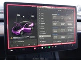 Tesla Model Y Long Range Dual Motor All-Wheel Drive 7SAYGDEE3NF362863 fotografie