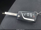 Toyota Corolla Se 5YFS4MCE8NP121531 снимка
