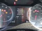 Audi A4 2.0T Premium WAUFFAFL0BN023913 снимка