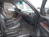 Cadillac Escalade Luxury 1GYS4BEF1BR327263 снимка