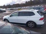 Volkswagen Tiguan 2.0T Se/2.0T Sel 3VV2B7AX1JM006610 fotografie