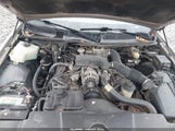 Lincoln Town Car Signature 1LNFM82W2WY612236 снимка