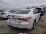 Toyota Camry Hybrid Xle 4T1B21HK2JU002899 fotografie