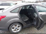 Ford Focus Se 1FADP3F23EL414635 снимка