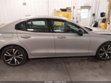 Volvo S60 B5 Plus Dark Theme 7JRL12TL6RG317749 снимка